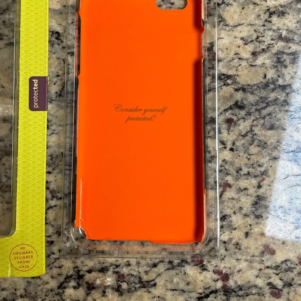Ted Baker iPhone 6 Plus case. - Picture 3 of 3
